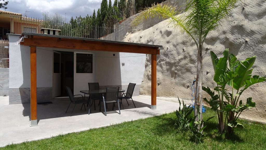 Las Casitas De Noah モンセラート エクステリア 写真